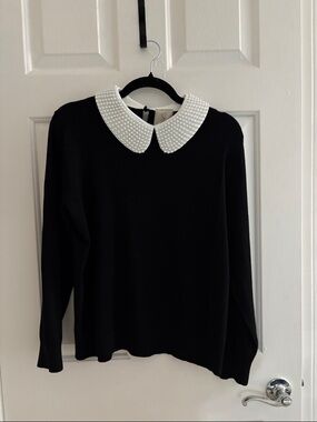 Sioni Black Top with Pearl-Studded White Peter Pan Collar